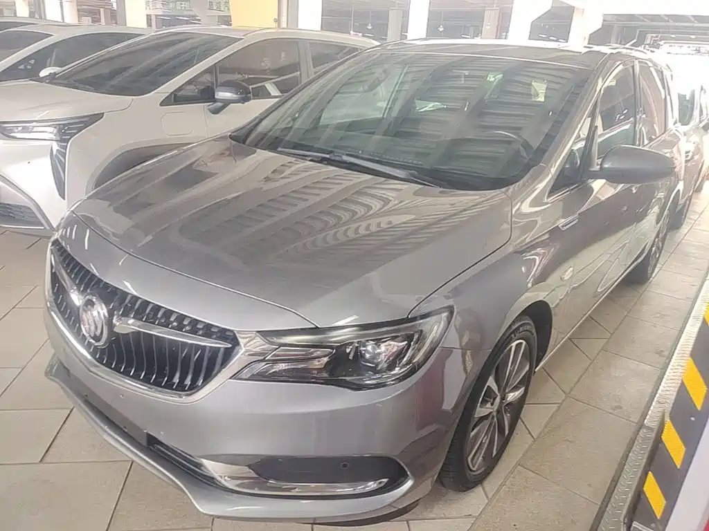 Buick GL6 2019