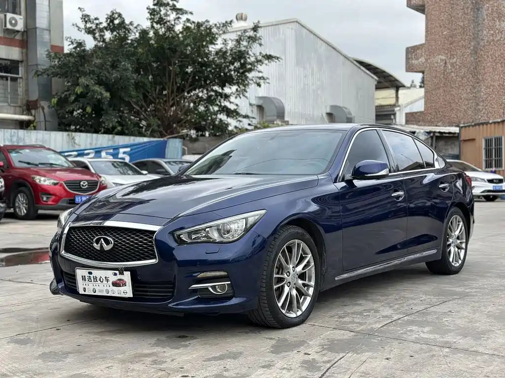 Infiniti Q50L 2017