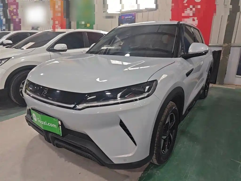 BYD Yuan UP 2024 — фото 1 из 5