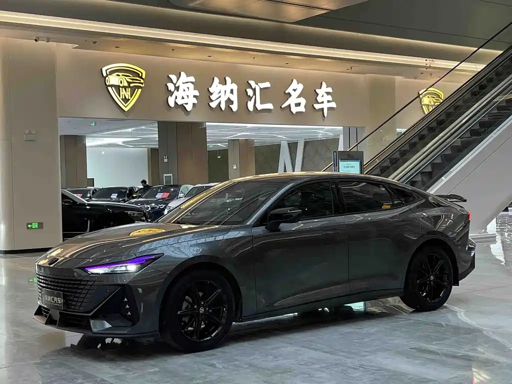 Changan UNI-V 2023