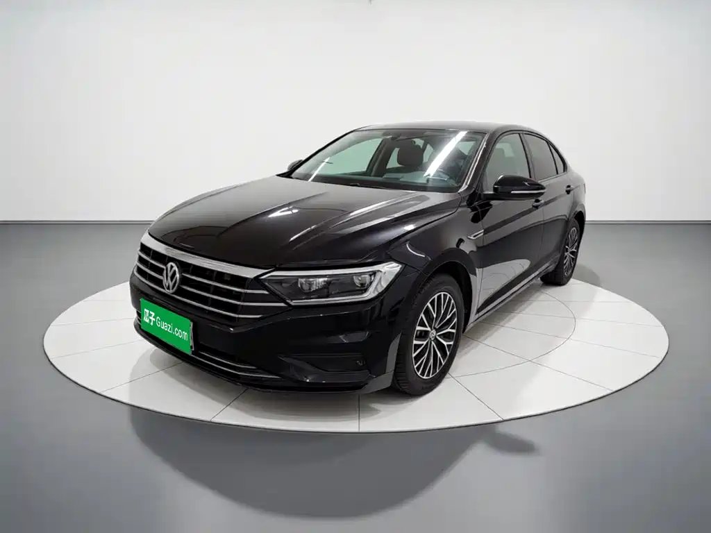 Volkswagen Sagitar 2021