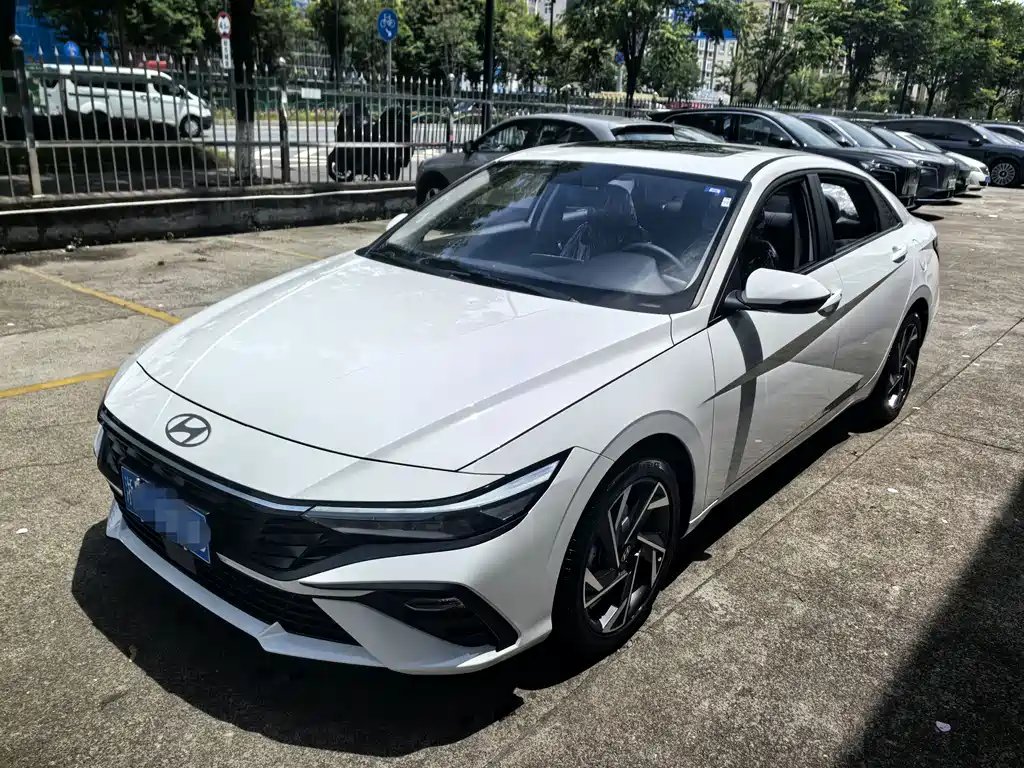 Hyundai Elantra 2026