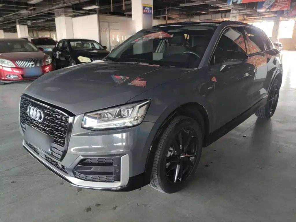 Audi Q2L 2021