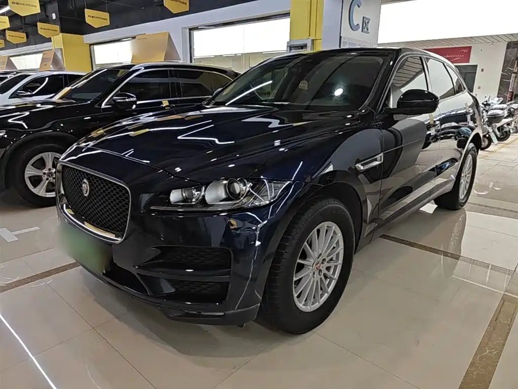 Jaguar F-PACE 2018