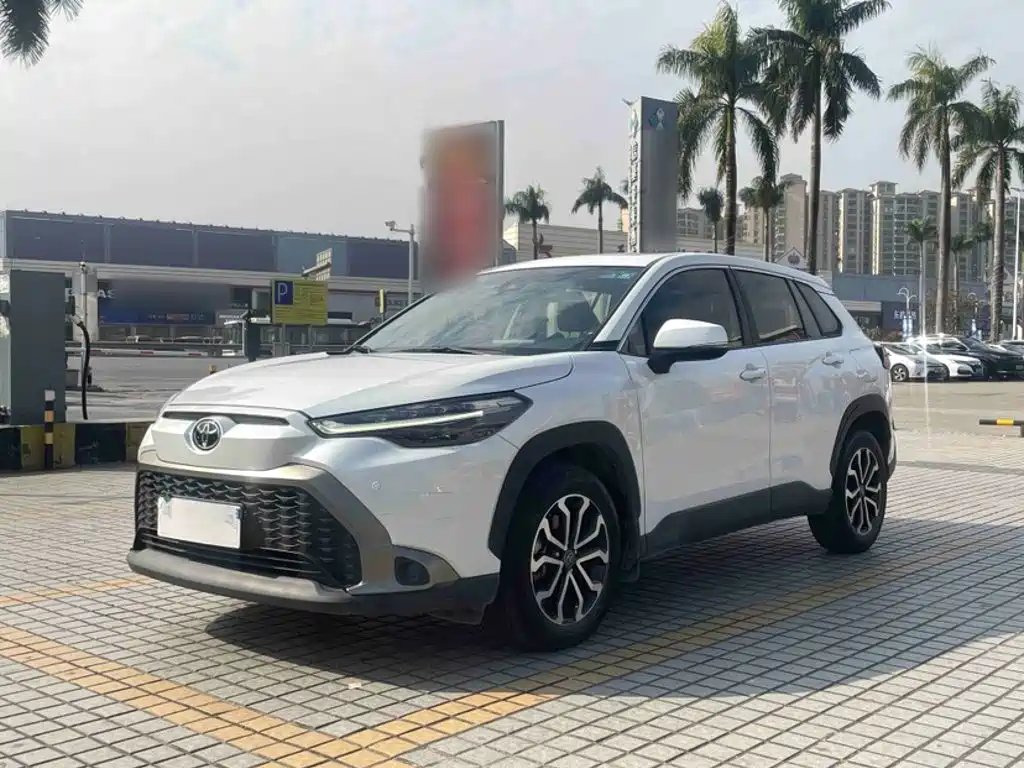 Toyota Frontlander 2022