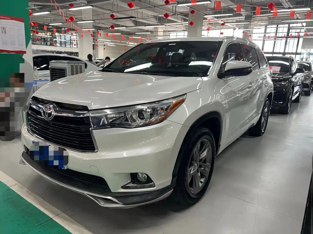 Toyota Highlander 2016