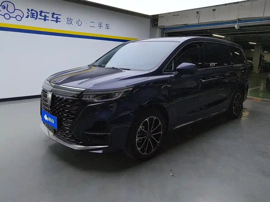 Roewe iMAX8 2021