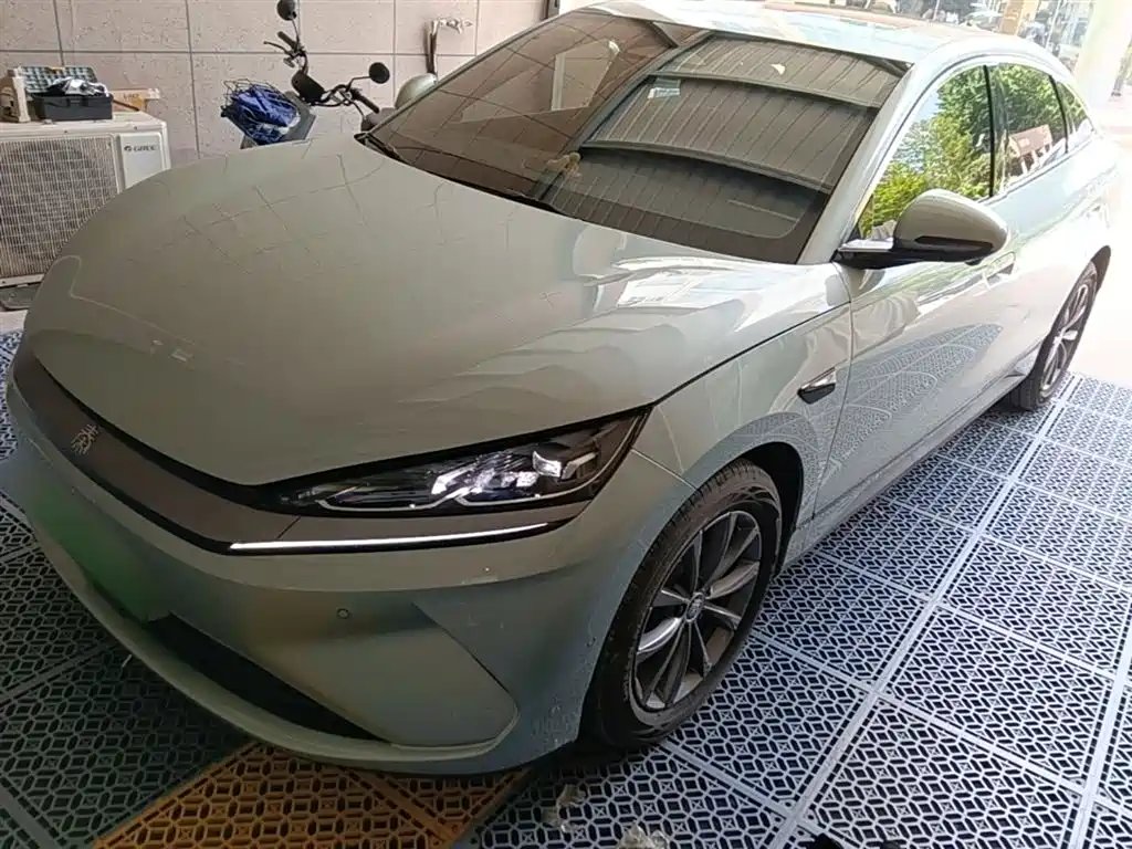 BYD Qin L 2025