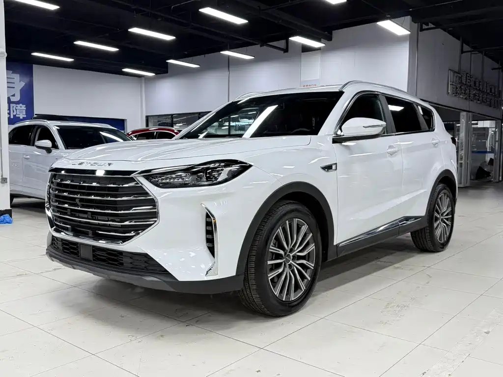 Jetour X70 PLUS 2023