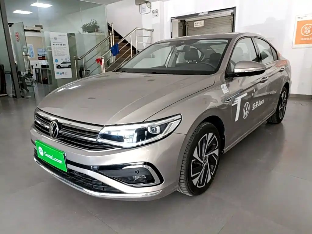 Volkswagen Bora 2024