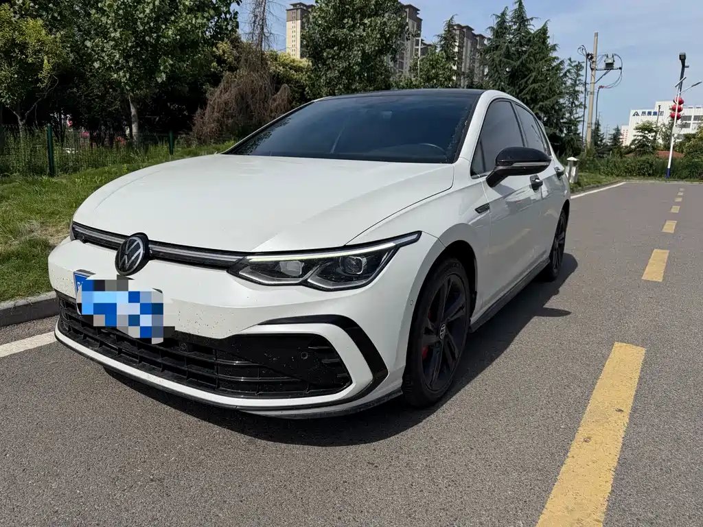 Volkswagen Golf 2022