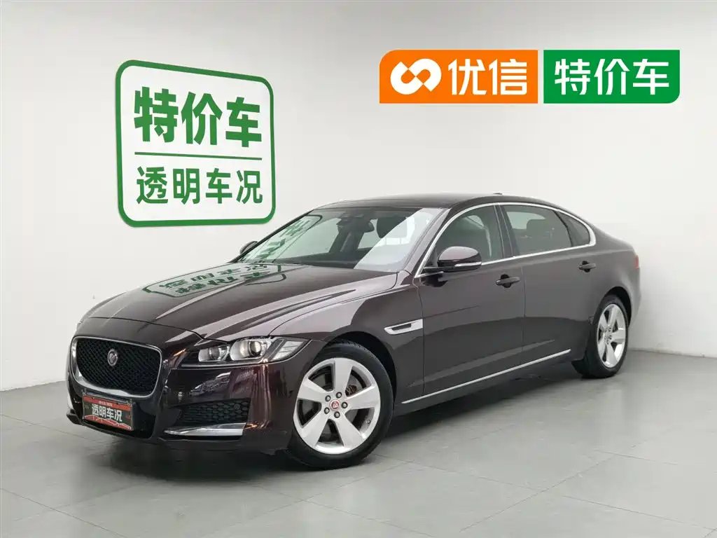 Jaguar XFL 2019