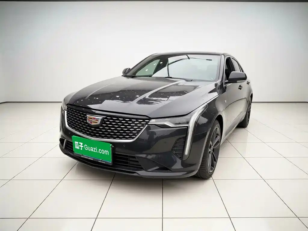 Cadillac CT4 2022