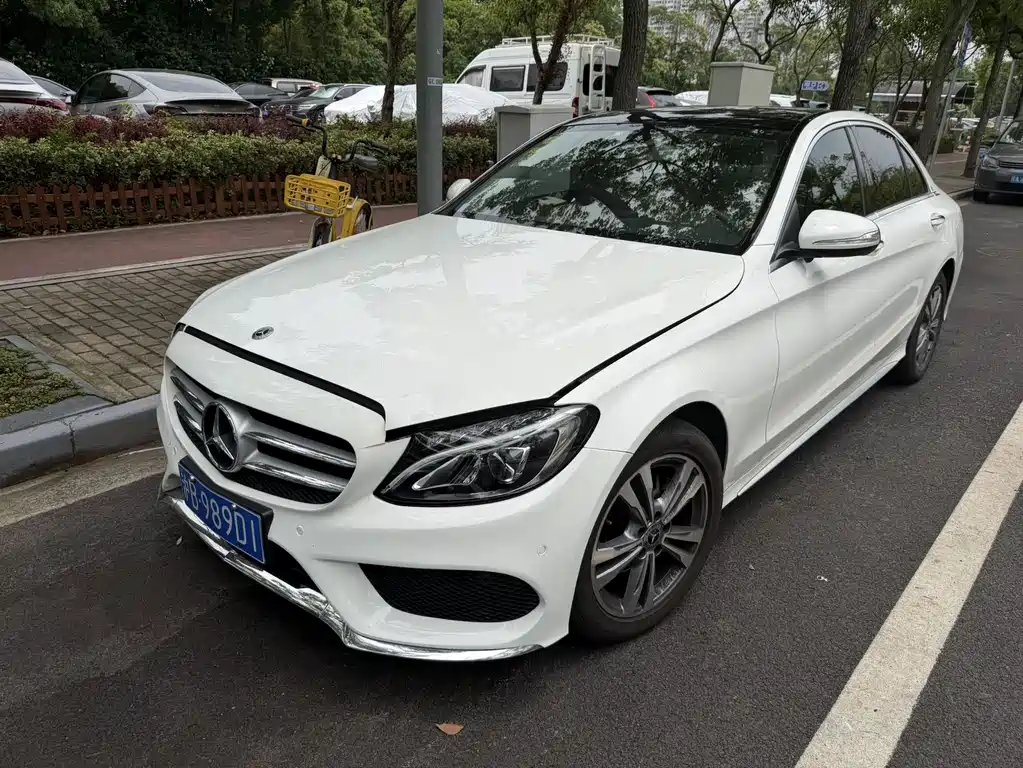 Mercedes-Benz C-Class 2018