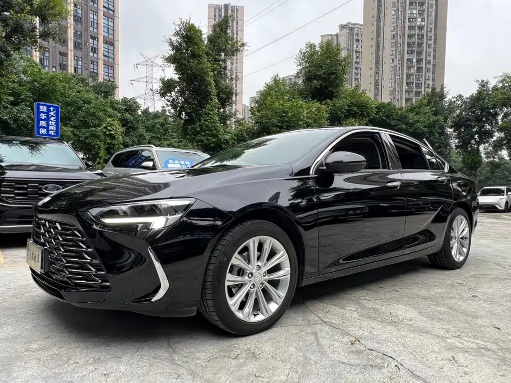 Buick Regal 2025