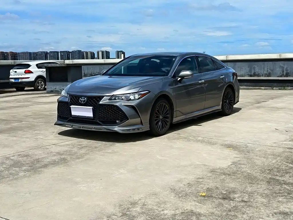 Toyota Avalon 2019