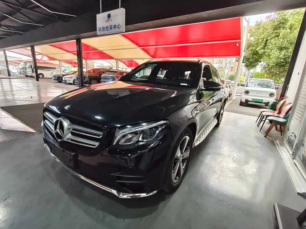 Mercedes-Benz GLC 2016