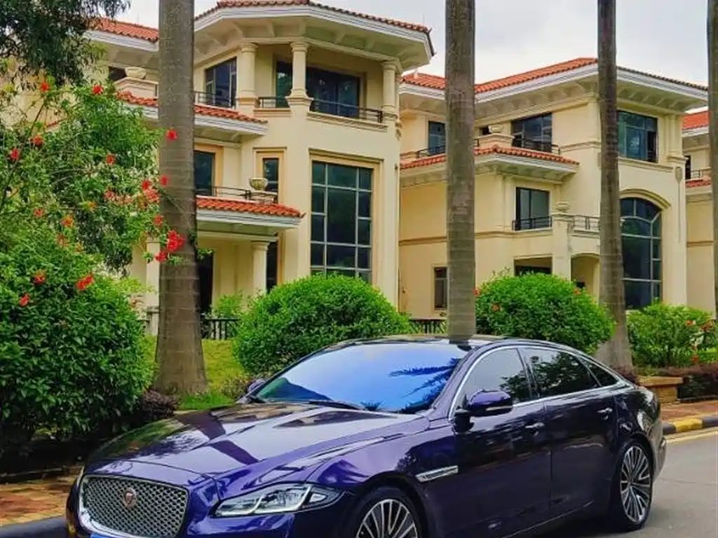 Jaguar XJ 2018