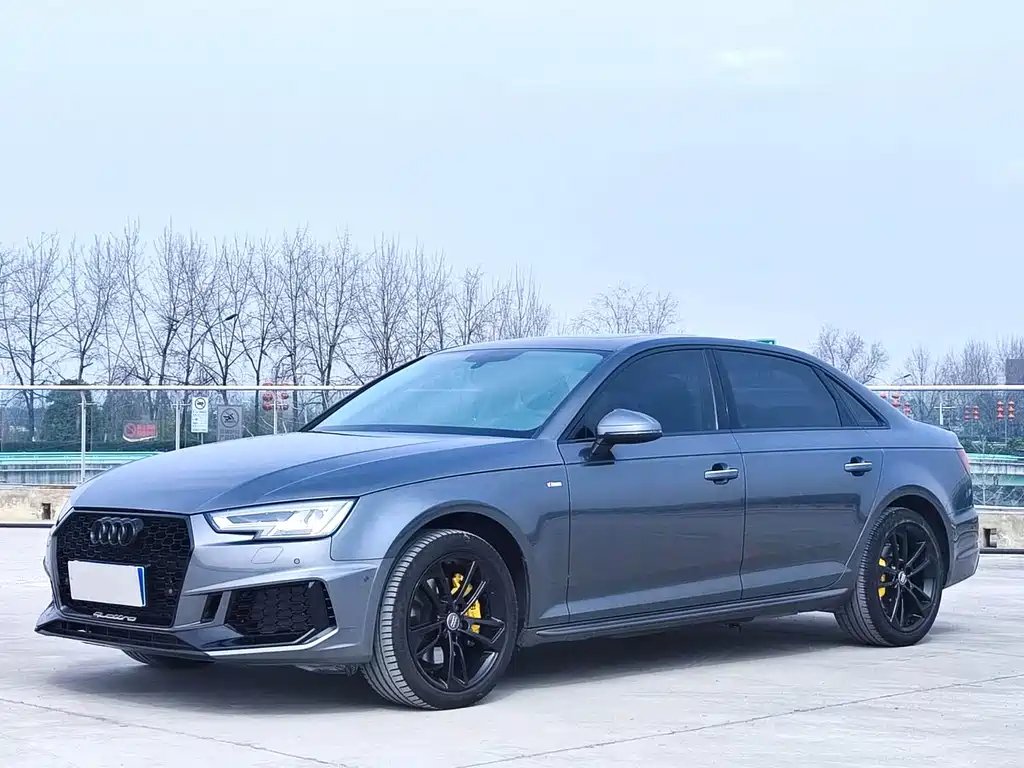 Audi A4L 2019