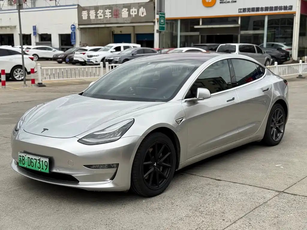 Tesla Model 3 2019