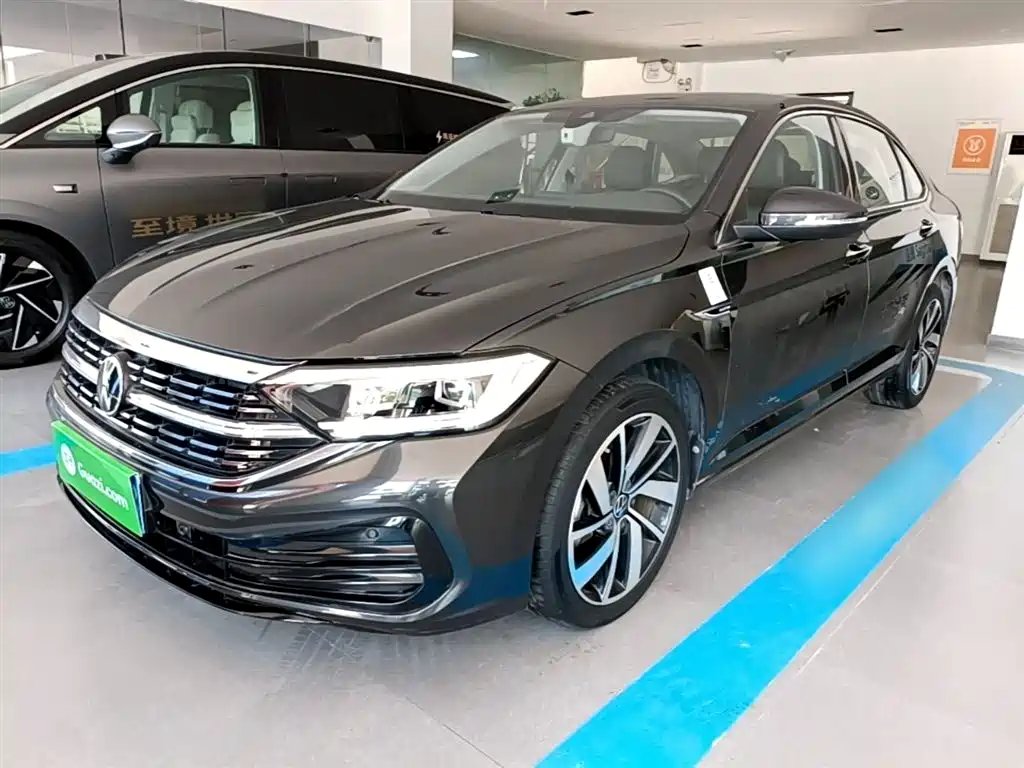 Volkswagen Sagitar 2023