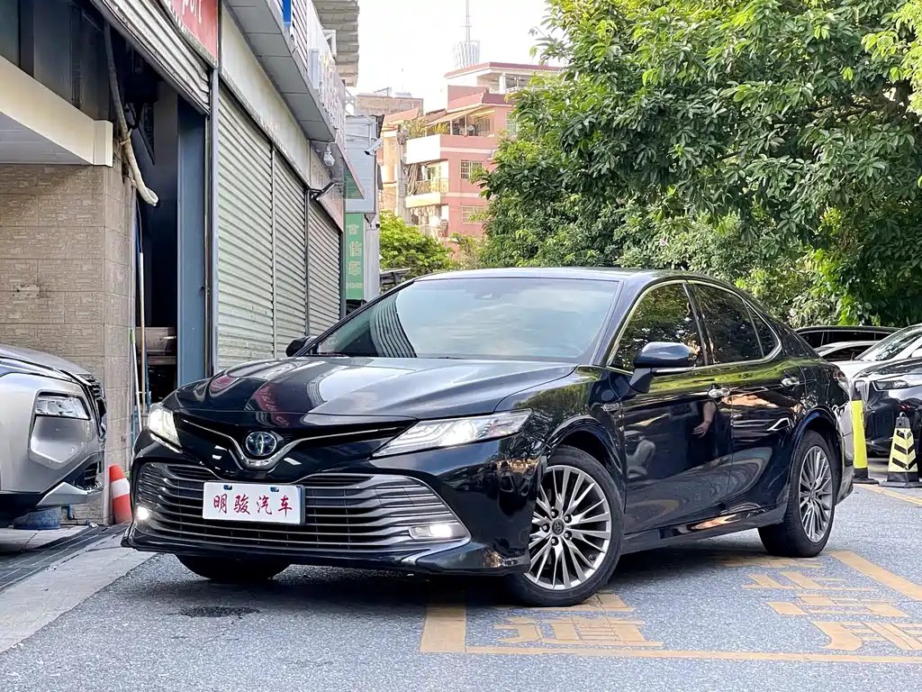 Toyota Camry 2020
