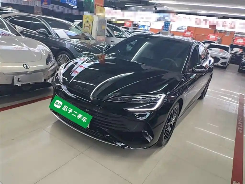BYD Seal 07 DM-i 2024