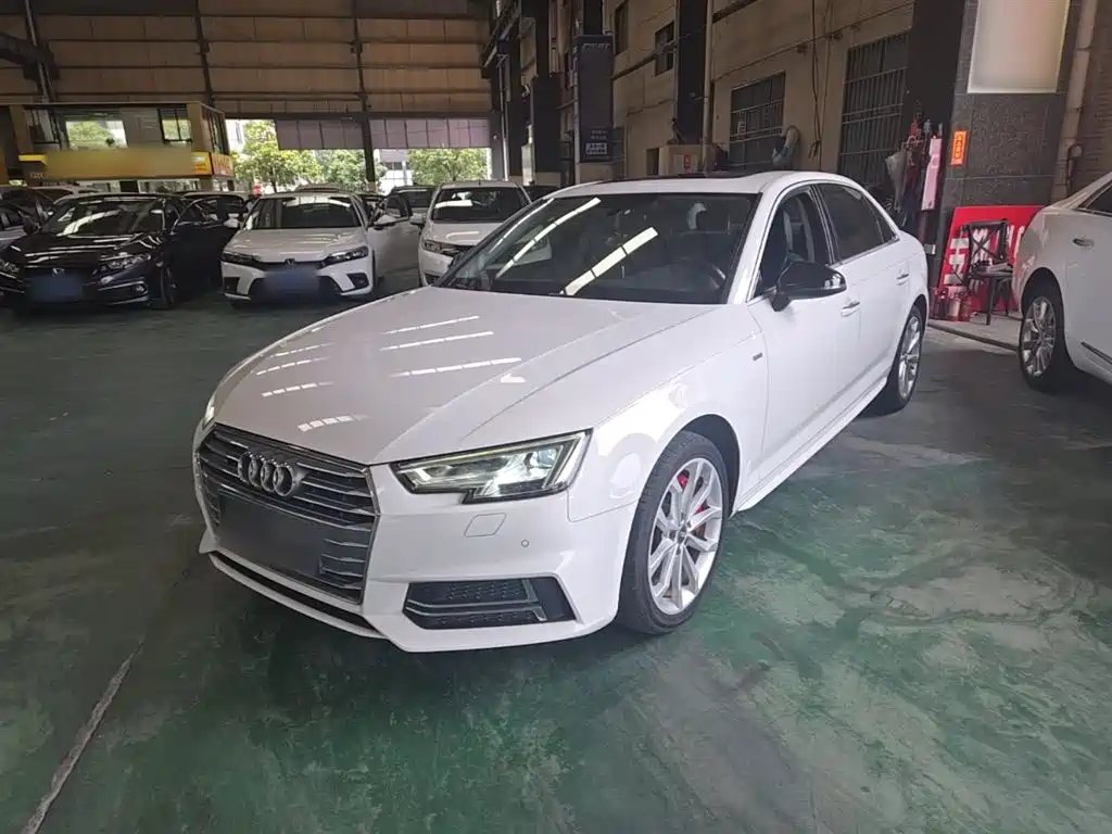 Audi A4L 2018