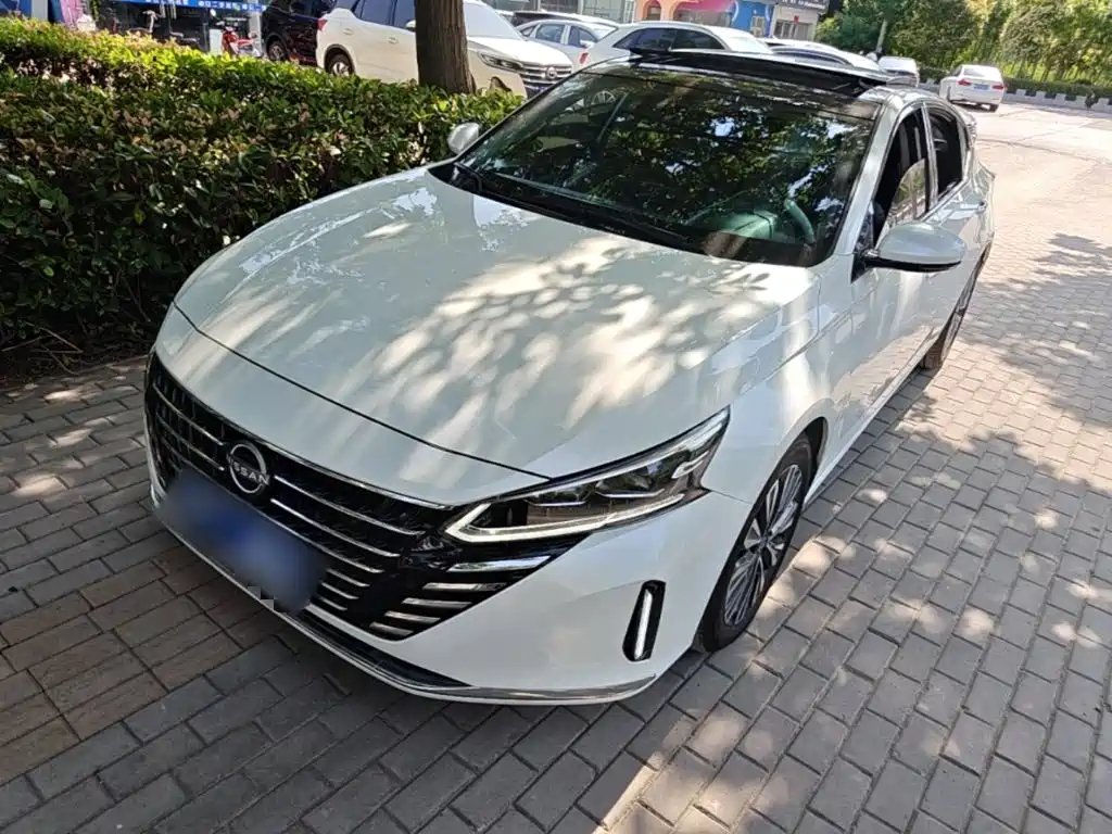 Nissan Teana 2025