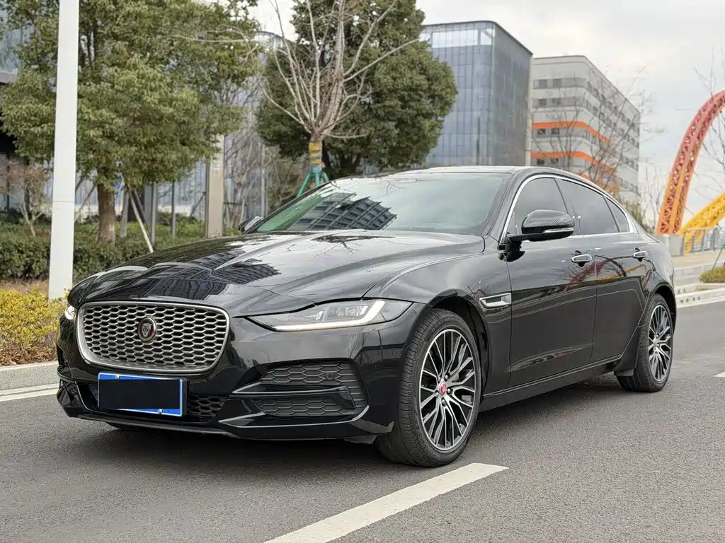 Jaguar XEL 2021
