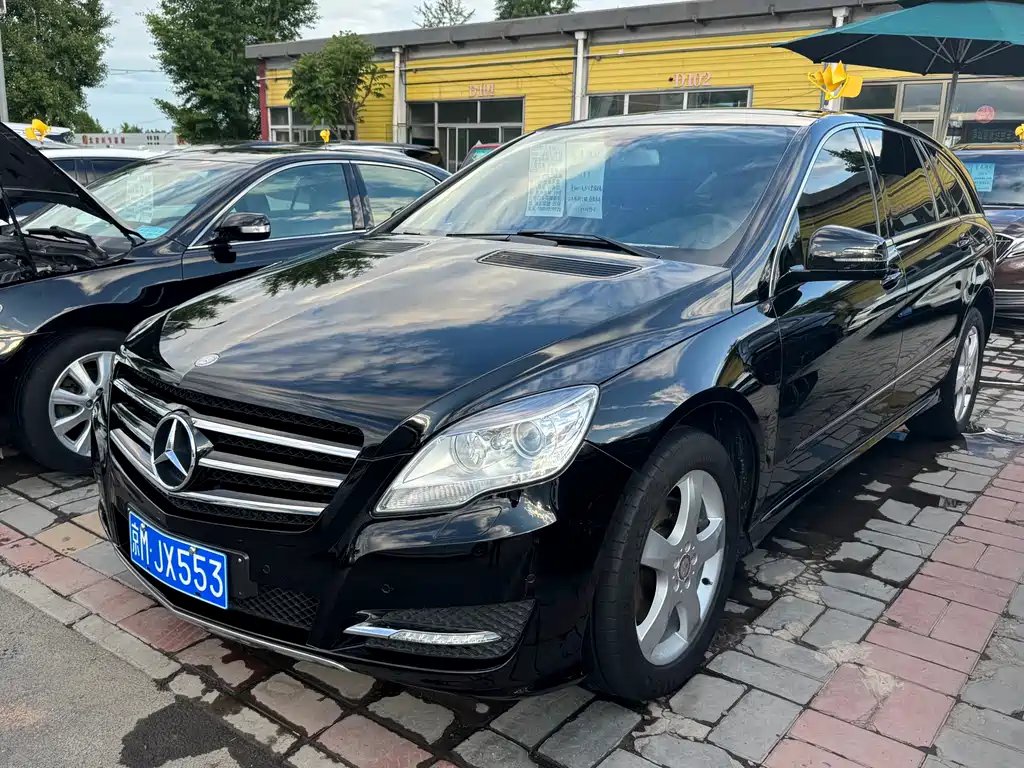 Mercedes-Benz R-Class 2015