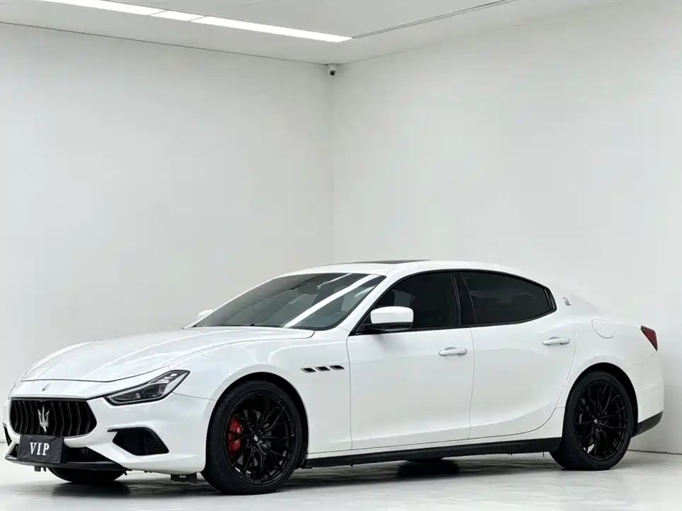 Maserati Ghibli 2016