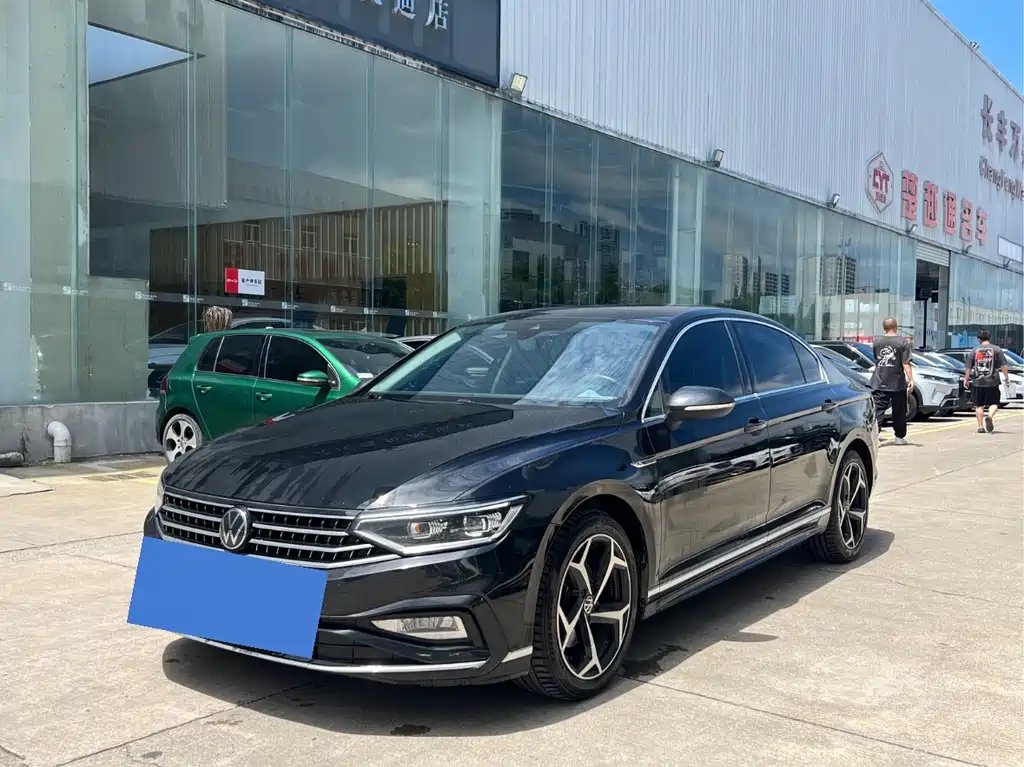 Volkswagen Magotan 2023