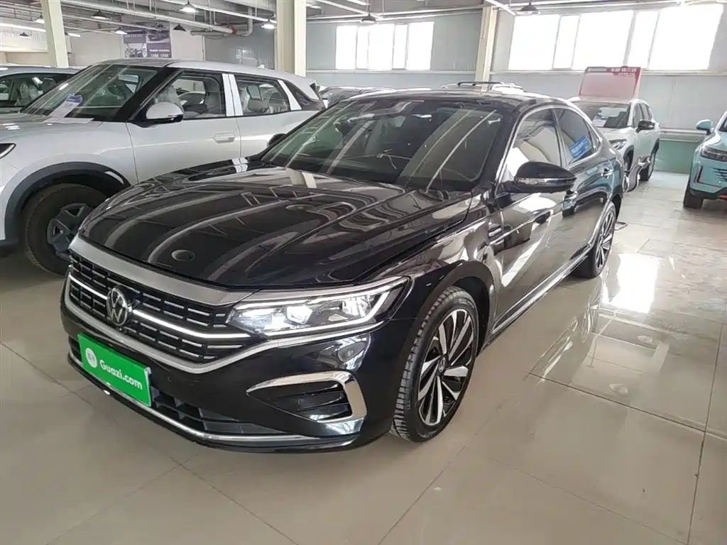Volkswagen Passat 2022