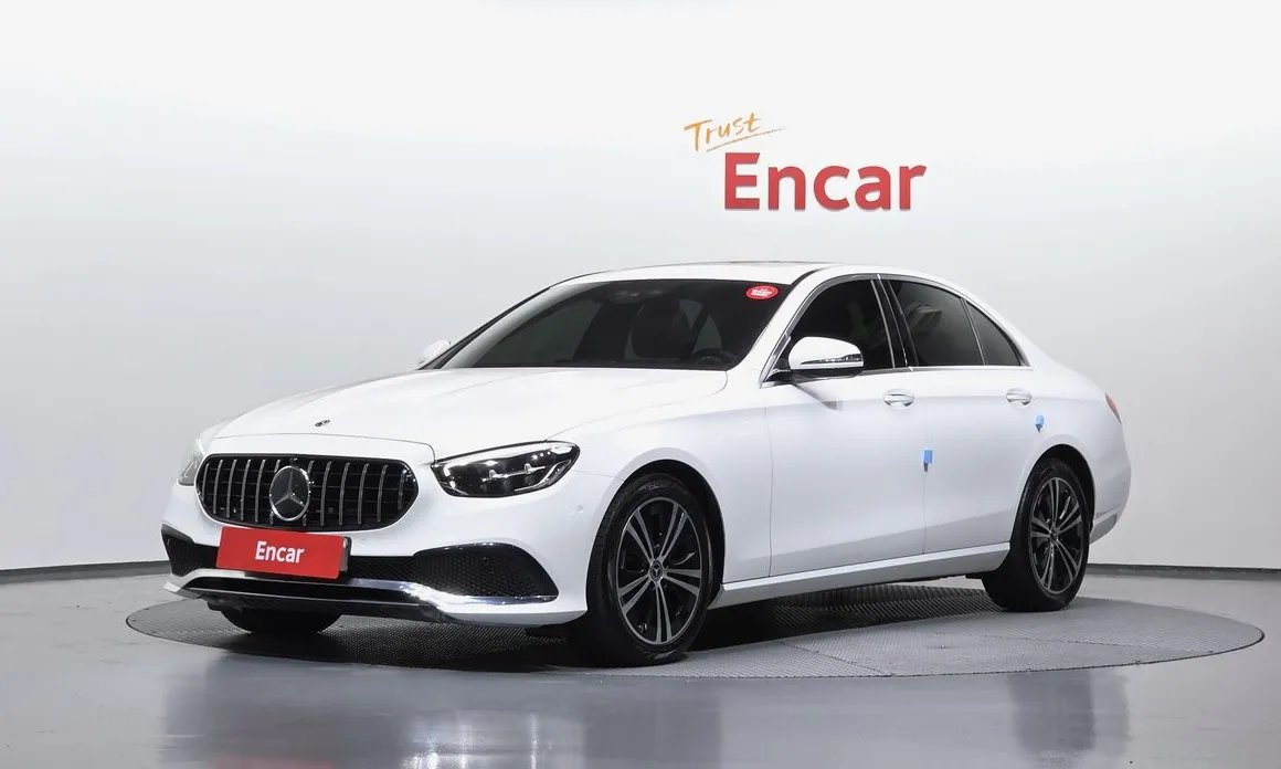 Mercedes-Benz E-Class 2021