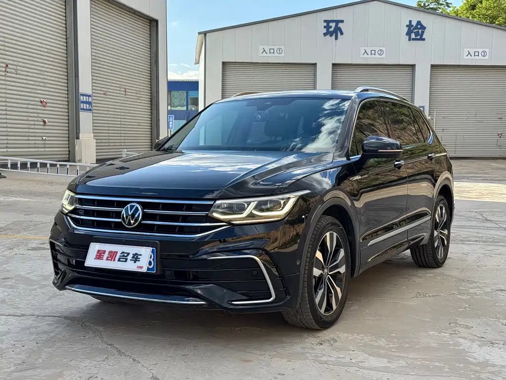 Volkswagen Tiguan L 2021