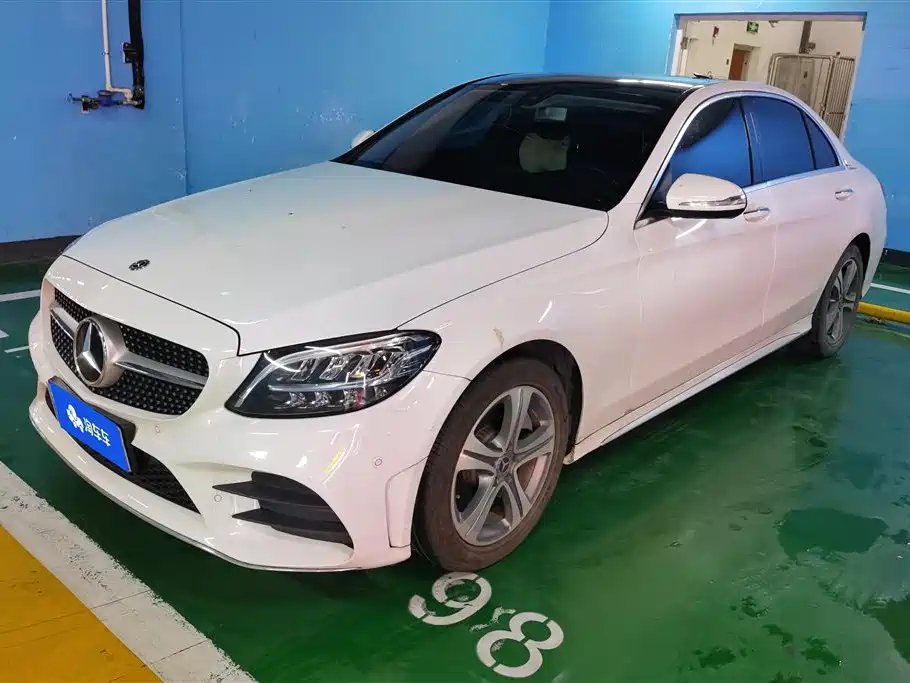Mercedes-Benz C-Class 2019