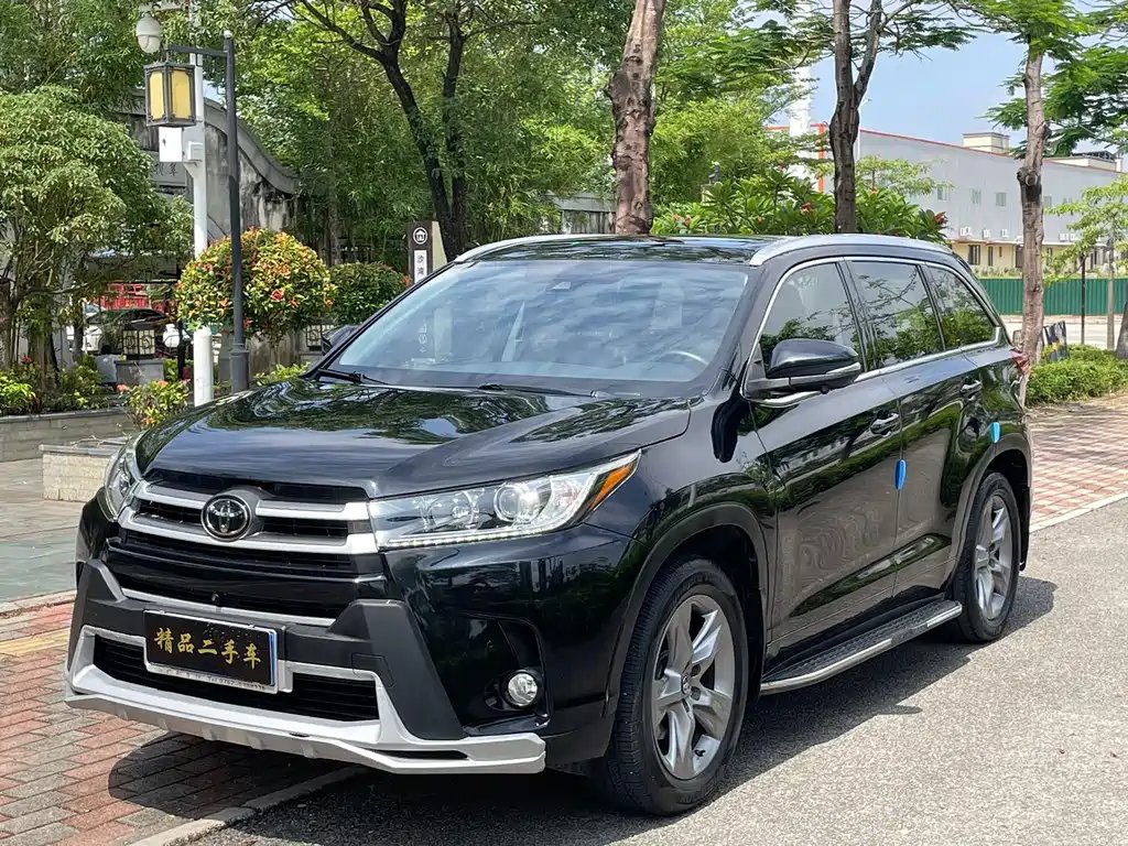 Toyota Highlander 2019