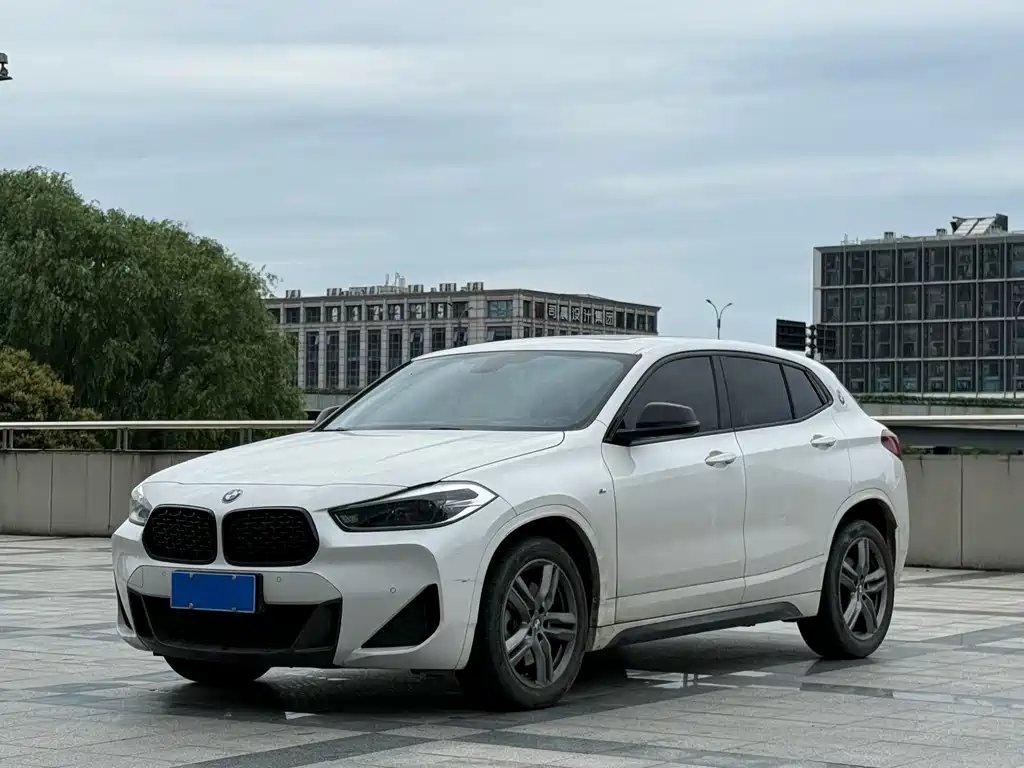 BMW X2 2023