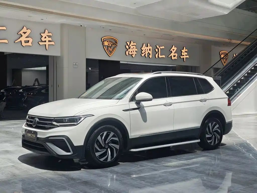 Volkswagen Tiguan L 2022