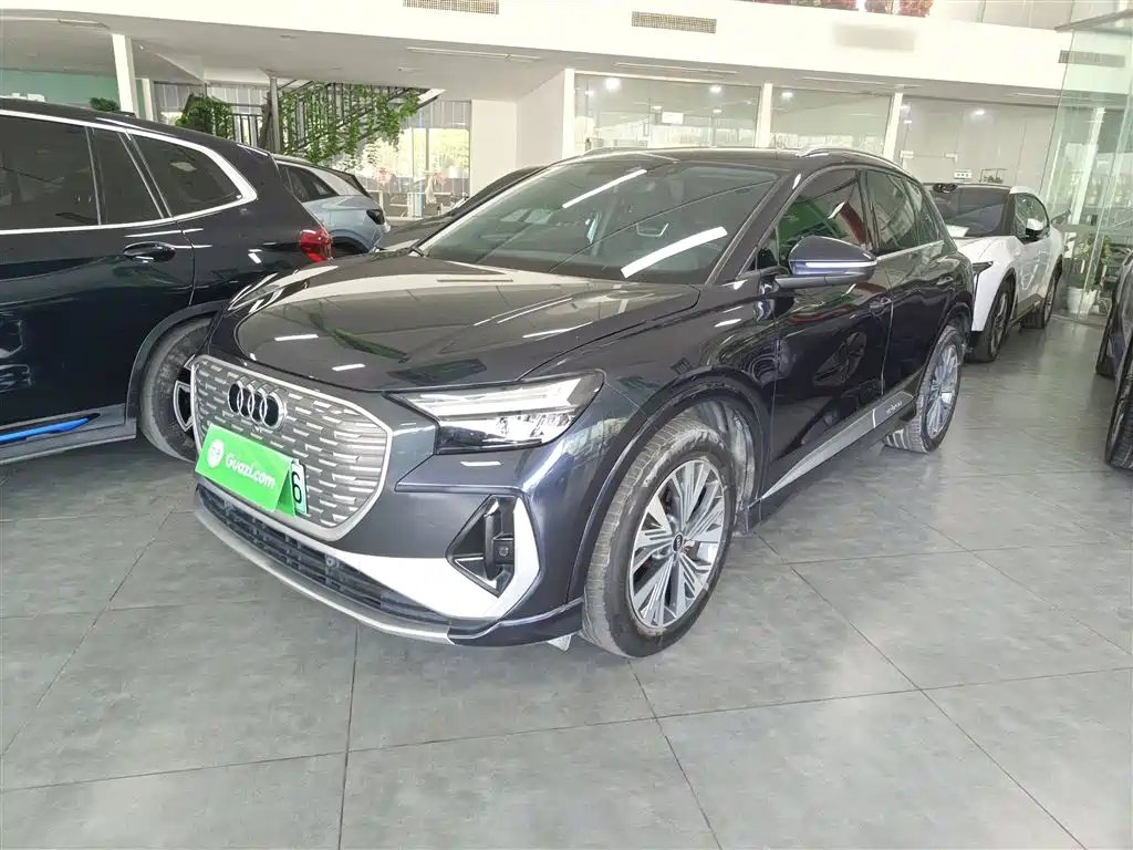 Audi Q4 e-tron 2023