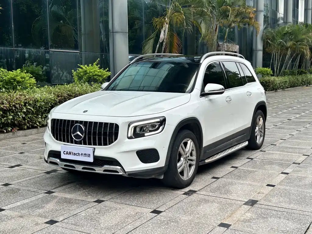 Mercedes-Benz GLB 2021