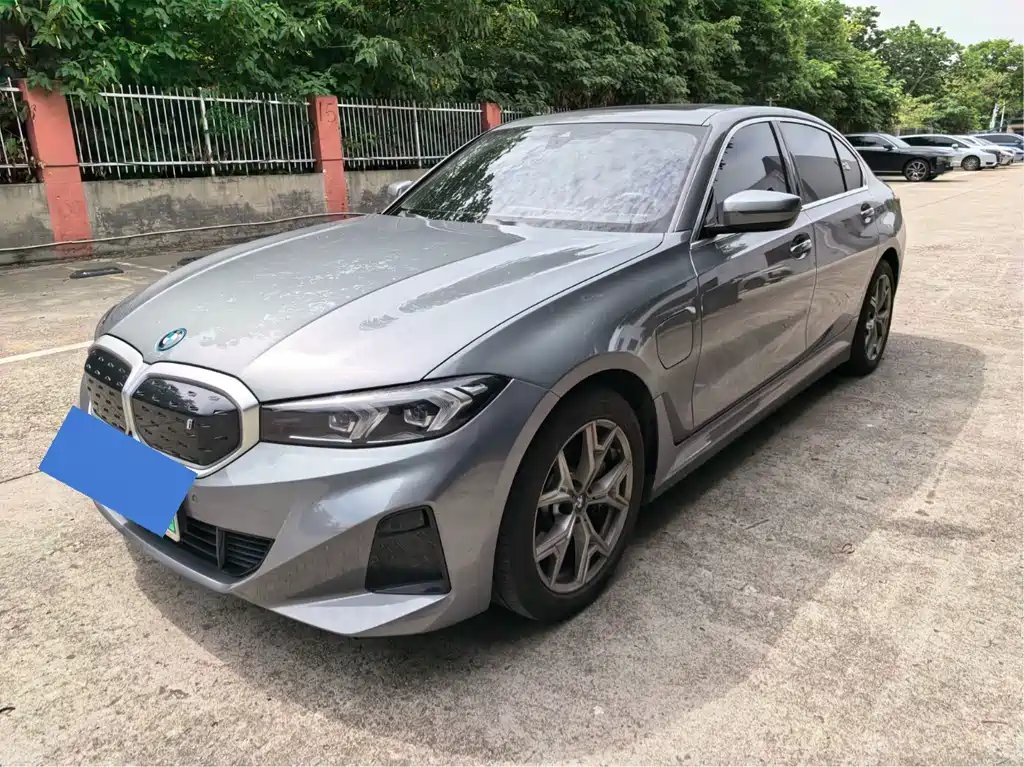 BMW i3 2022