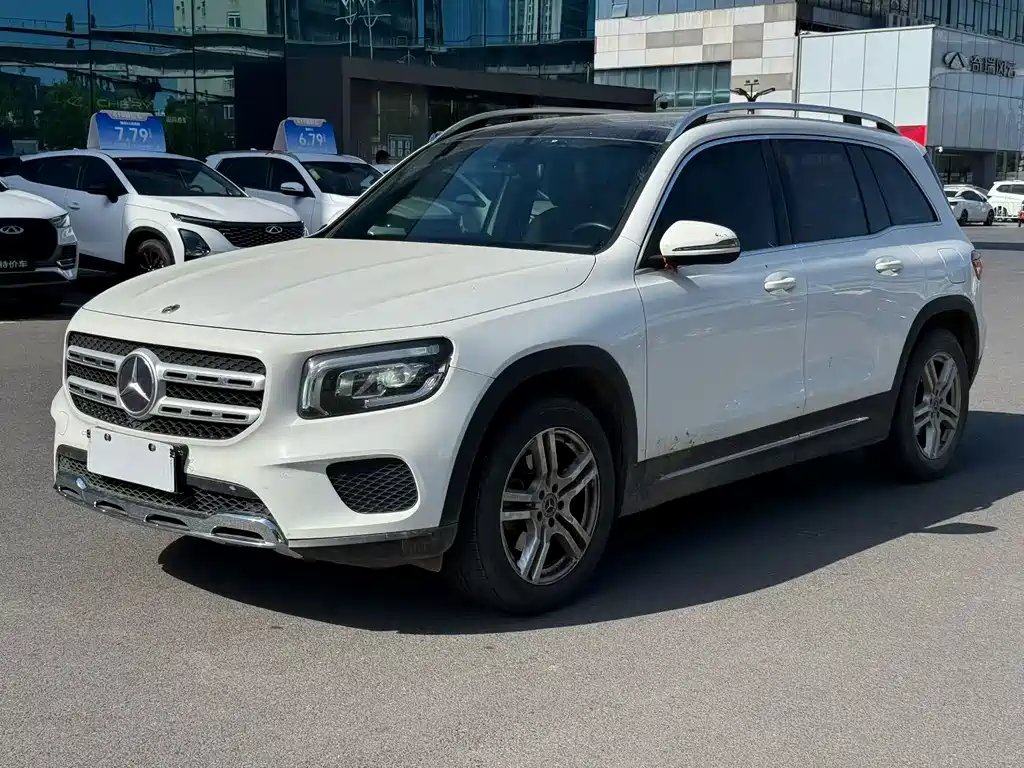 Mercedes-Benz GLB 2022