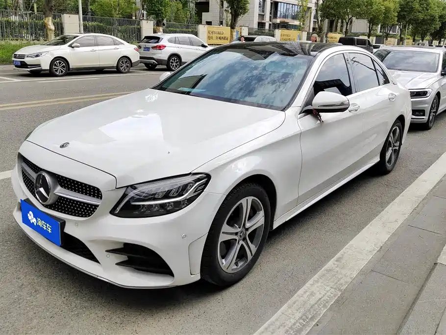 Mercedes-Benz C-Class 2019