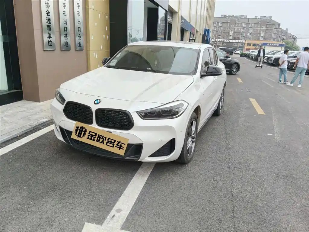 BMW X2 2024