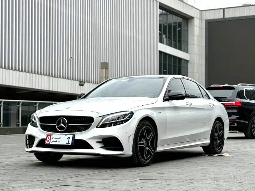 Mercedes-Benz C-Class 2021