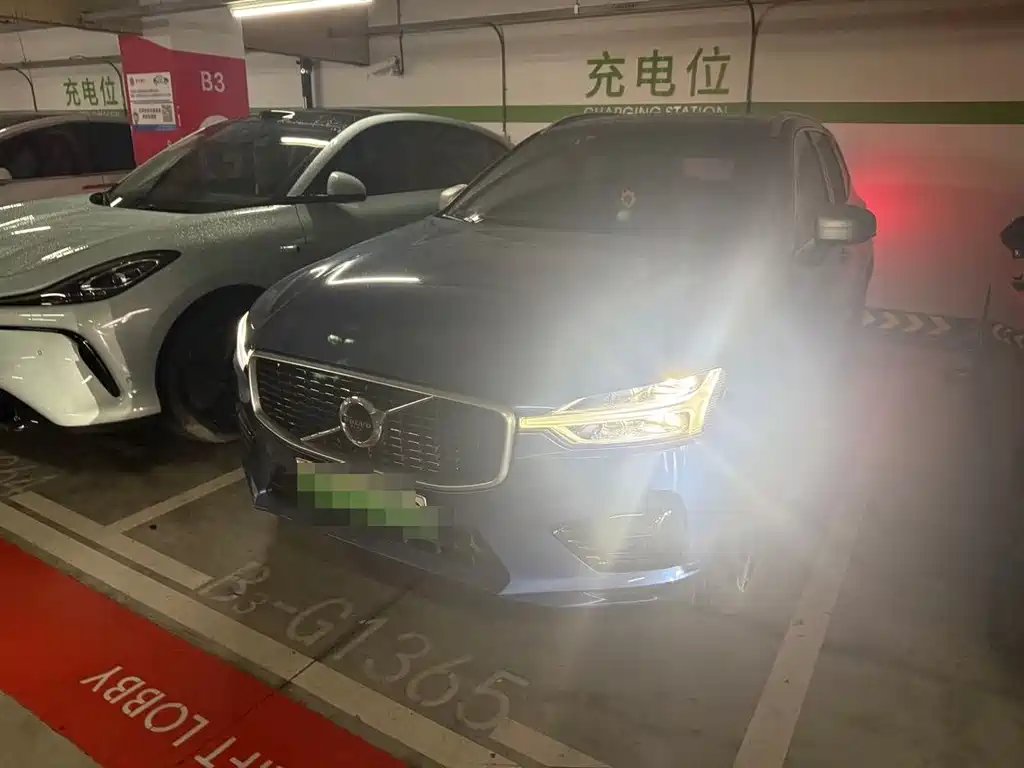 Volvo XC60 PHEV 2018