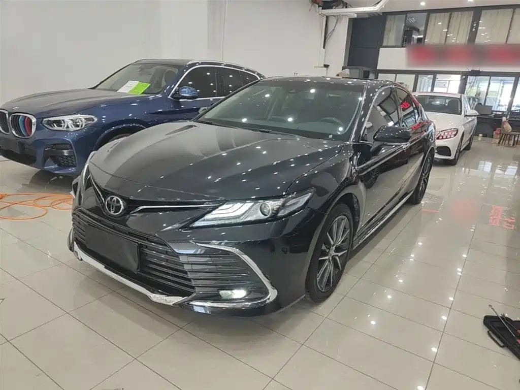 Toyota Camry 2023