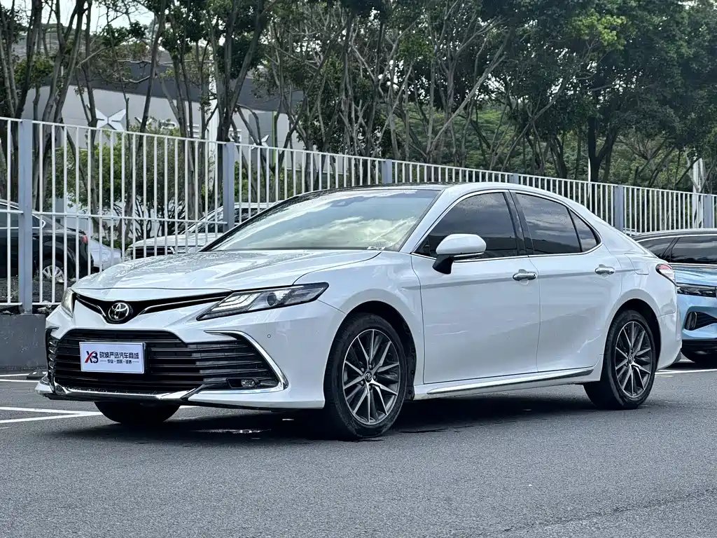 Toyota Camry 2023